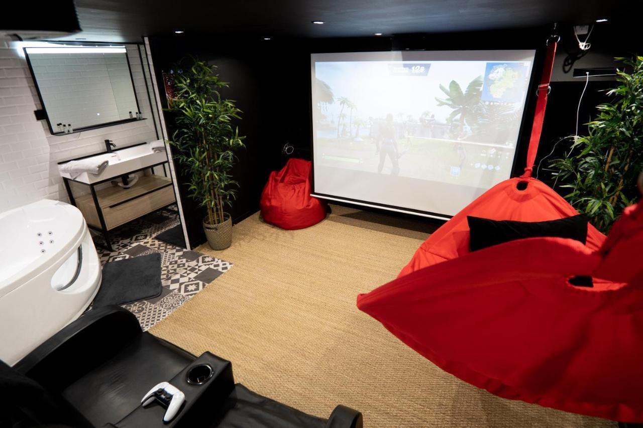 Capsule movie avec Balneo home cinema playstation 5 Valenciennes Extérieur photo